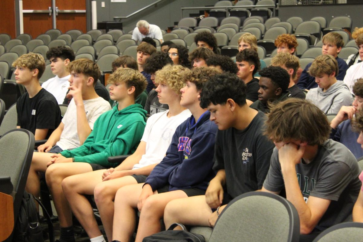 The new head baseball coach for the 24-25 season, Dionandre Josenberger, met with players today in the PAC during WIN Time.