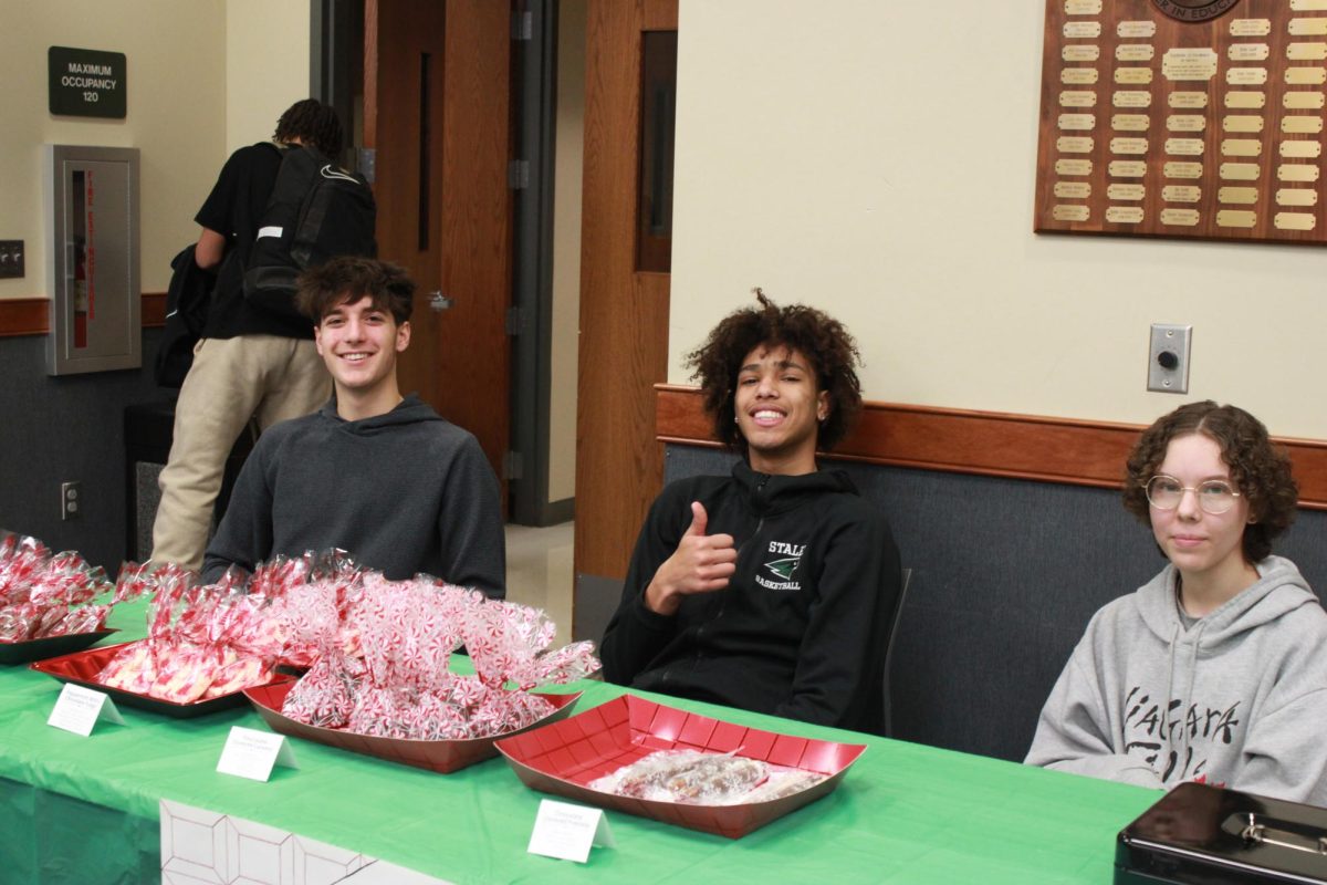 Entrepreneurship students work at the Falcon Fair Dec. 12.