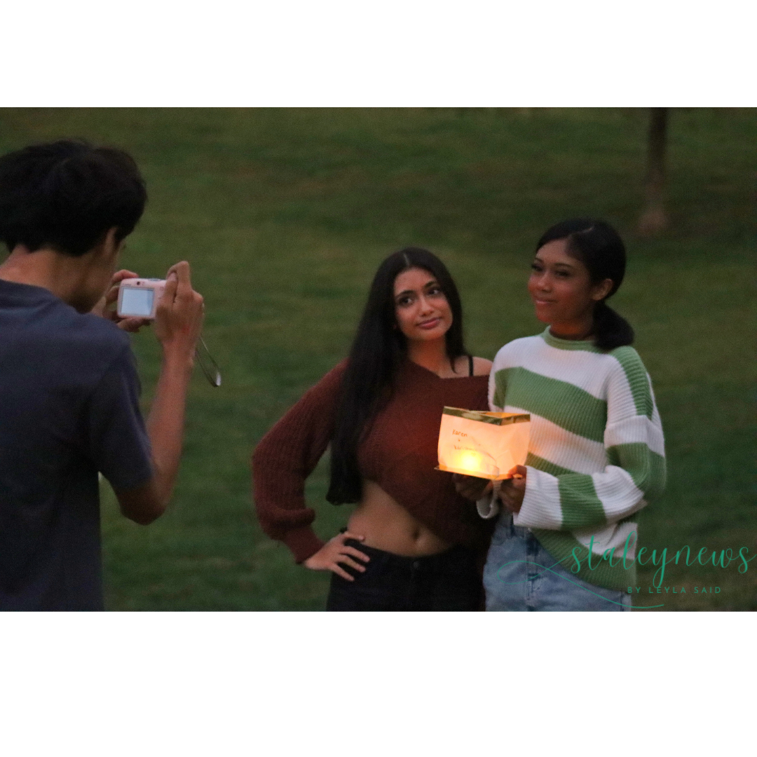 ASU Holds Lantern Festival Near Pond