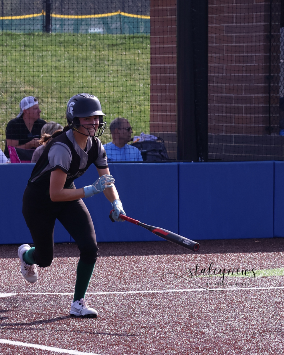 Softball Season Ends In Districts