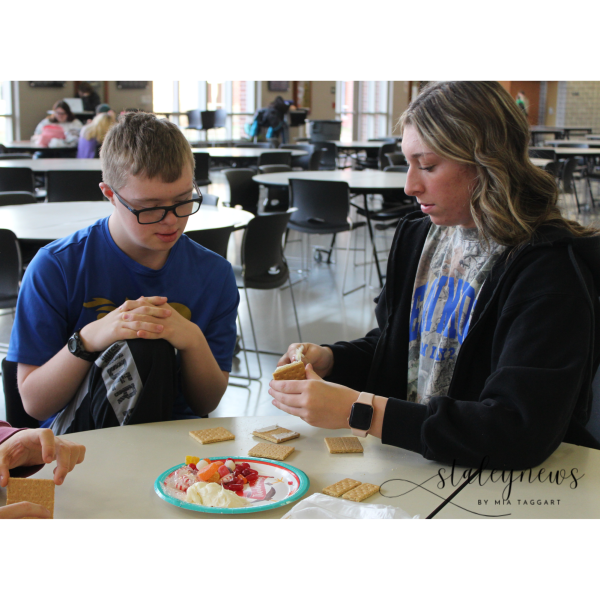 Adaptive PE Builds Gingerbread Houses